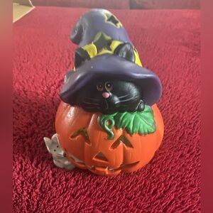 Avon Halloween “Bewitching Kitty Candle Holder”